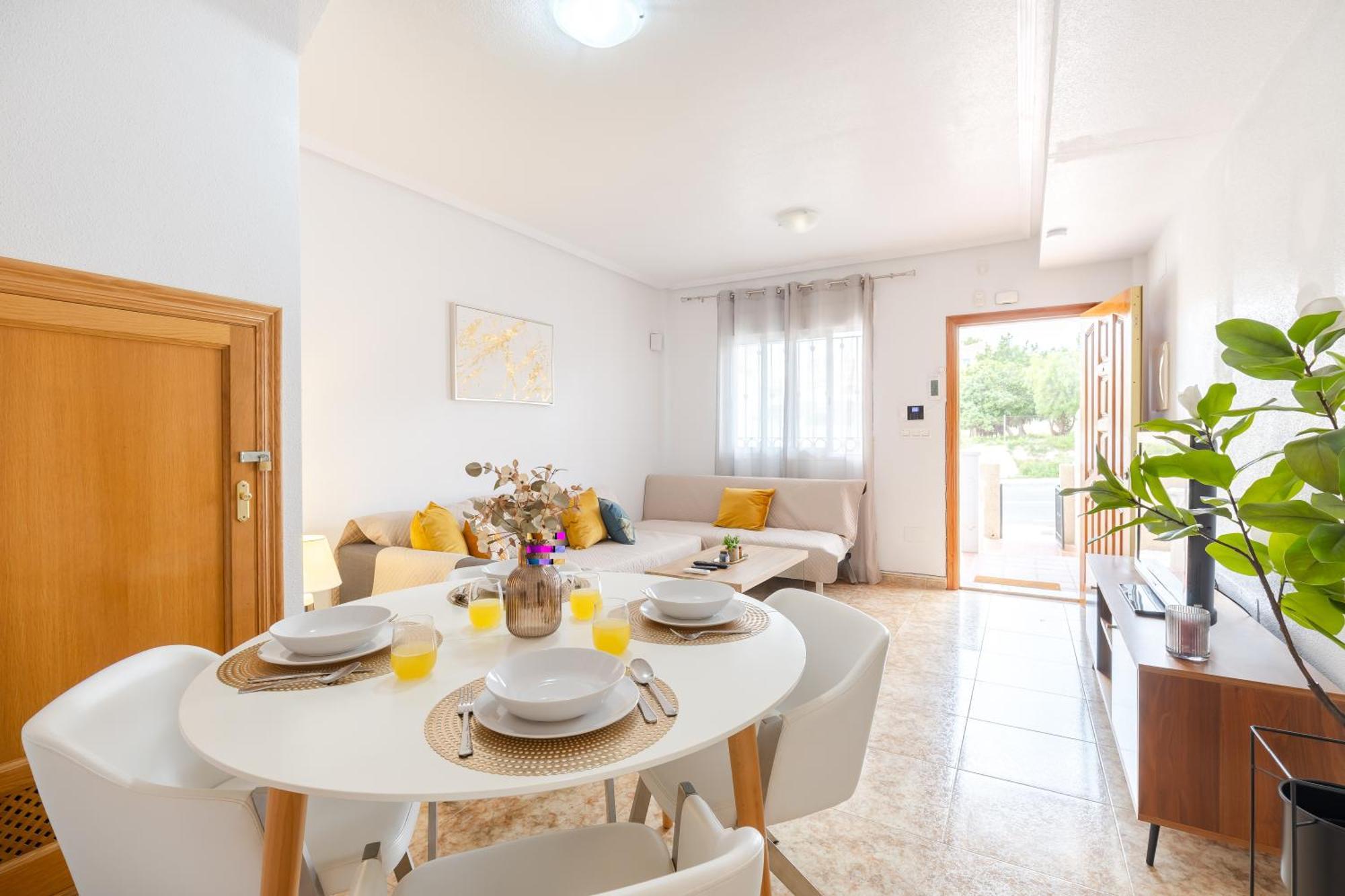 Вилла La Kaye Dehesa de Campoamor  Экстерьер фото