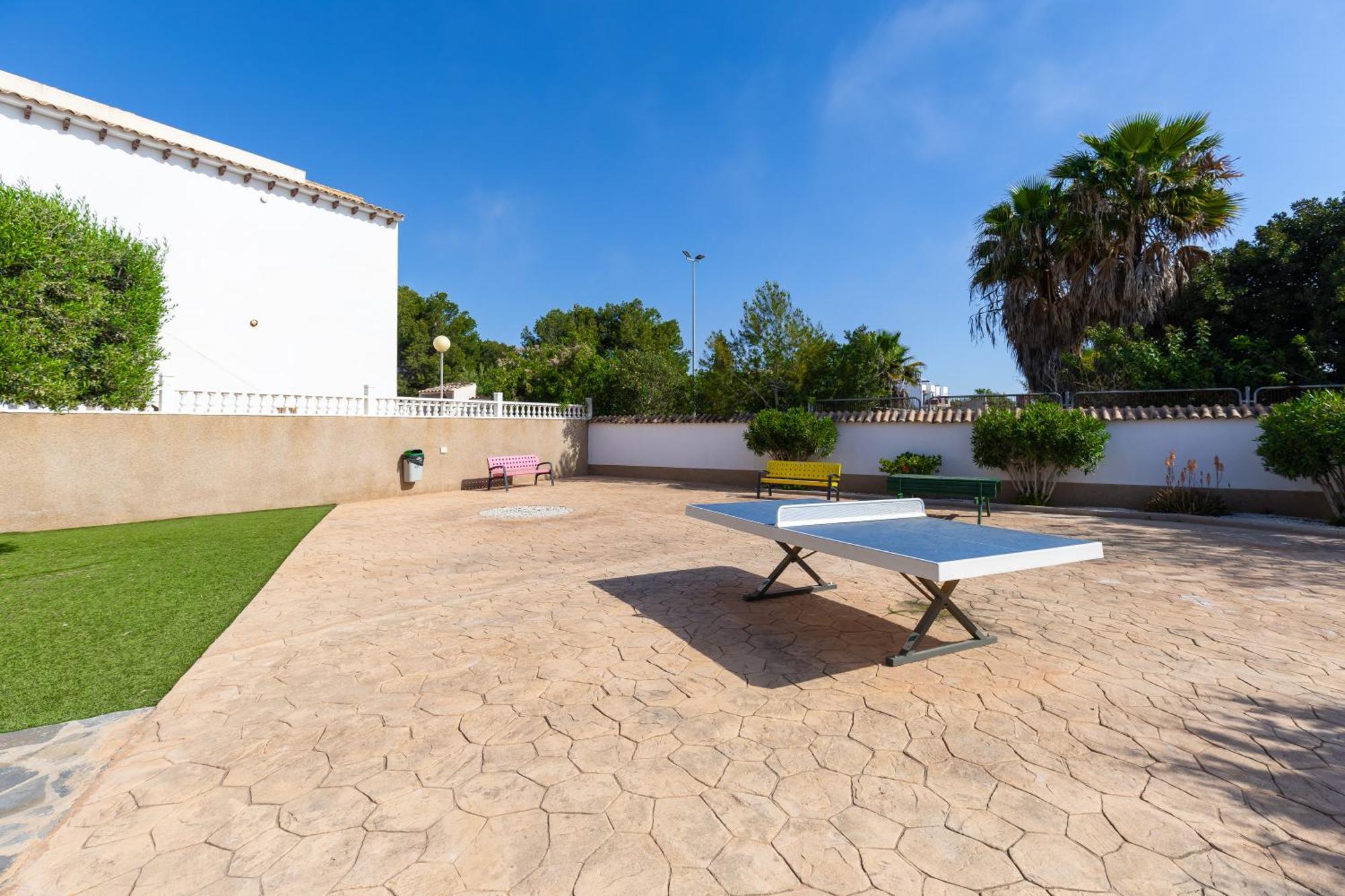 Вилла La Kaye Dehesa de Campoamor  Экстерьер фото