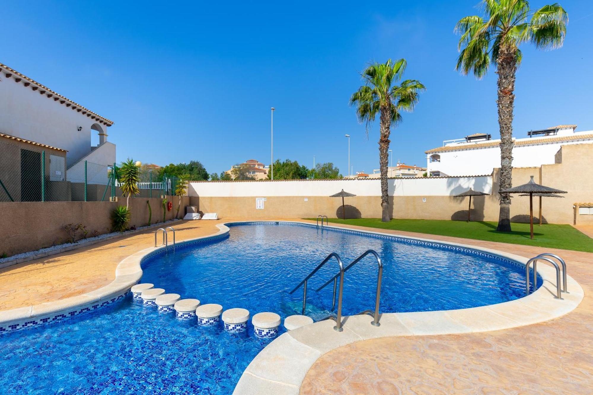 Вилла La Kaye Dehesa de Campoamor  Экстерьер фото